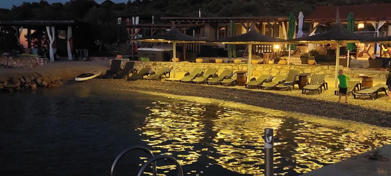 Beach House Danica - Resort & Tavern Bain, Free Transport, Pool, Island Of Zut - Kornati Pristanisce Exterior photo