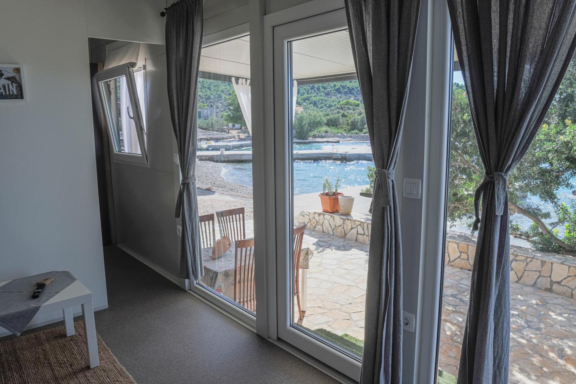 Beach House Danica - Resort & Tavern Bain, Free Transport, Pool, Island Of Zut - Kornati Pristanisce Exterior photo