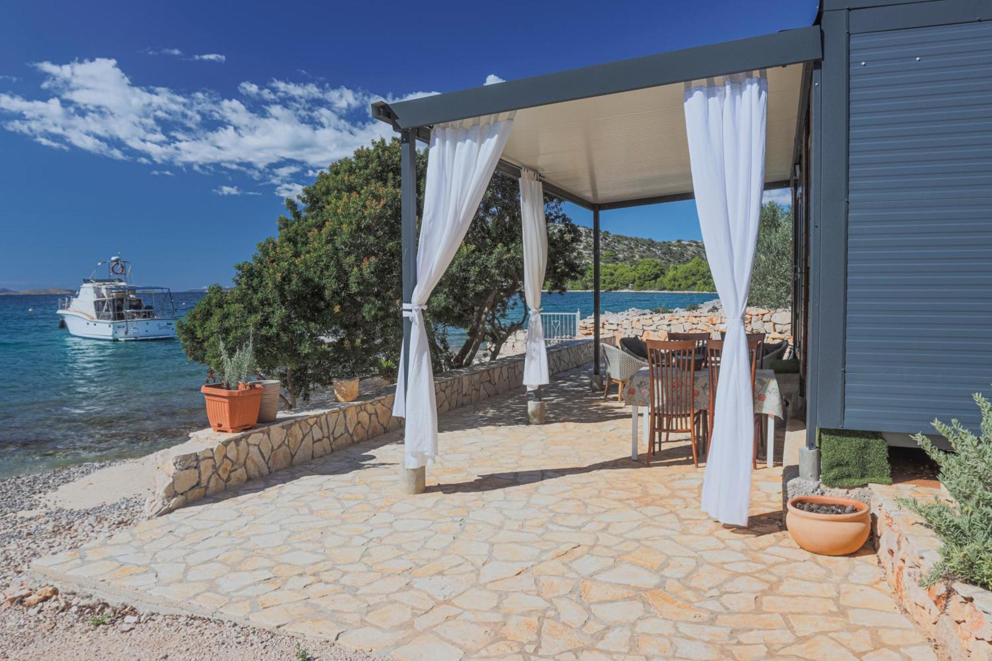 Beach House Danica - Resort & Tavern Bain, Free Transport, Pool, Island Of Zut - Kornati Pristanisce Exterior photo